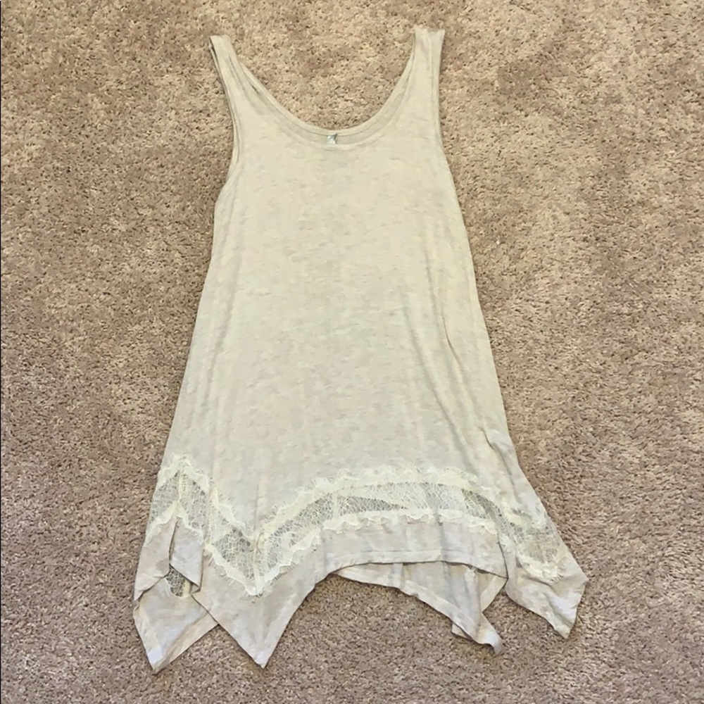 Flowy Extra-Long Tank